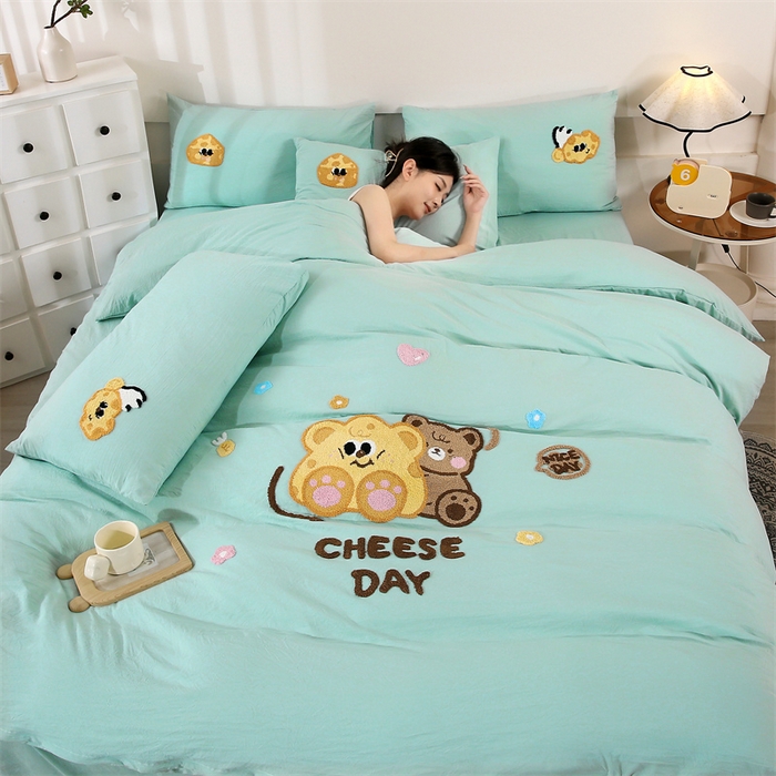 91家纺网 家纺一手货源 找家纺 （总）优米家纺 2025新款A类水洗棉毛巾绣四件套-奶酪小熊