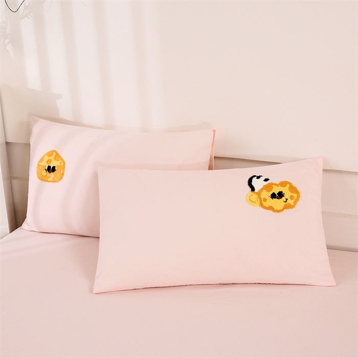 91家纺网 家纺一手货源 找家纺 优米家纺 2025新款A类水洗棉毛巾绣四件套-奶酪小熊 奶酪小熊-柔情玉