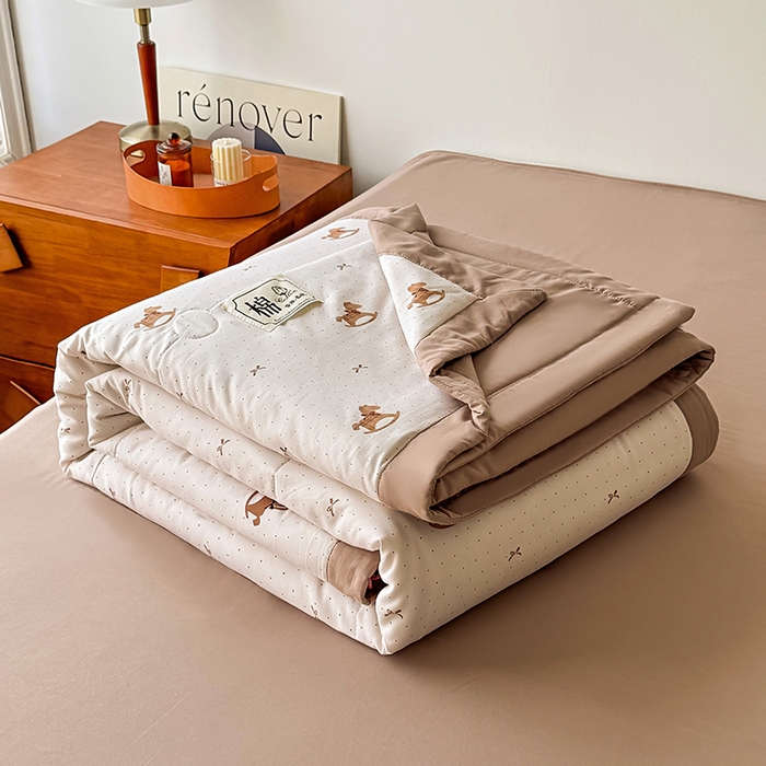 91家纺网 家纺一手货源 找家纺 优尚家纺 2025新款水洗棉棉花夏被 花卉清新系列-小木马