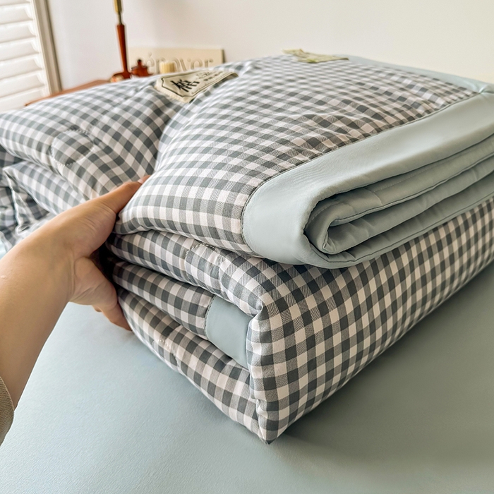 91家纺网 家纺一手货源 找家纺 优尚家纺 2025新款水洗棉棉花夏被 无印风系列-蓝小格