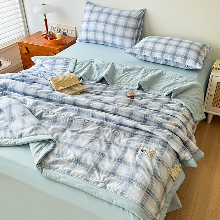 91家纺网 家纺一手货源 找家纺 优尚家纺 2025新款水洗棉棉花夏被 无印风系列-蓝韵格