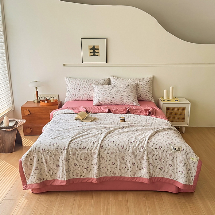 91家纺网 家纺一手货源 找家纺 优尚家纺 2025新款水洗棉棉花夏被 花卉清新系列-烟萝紫
