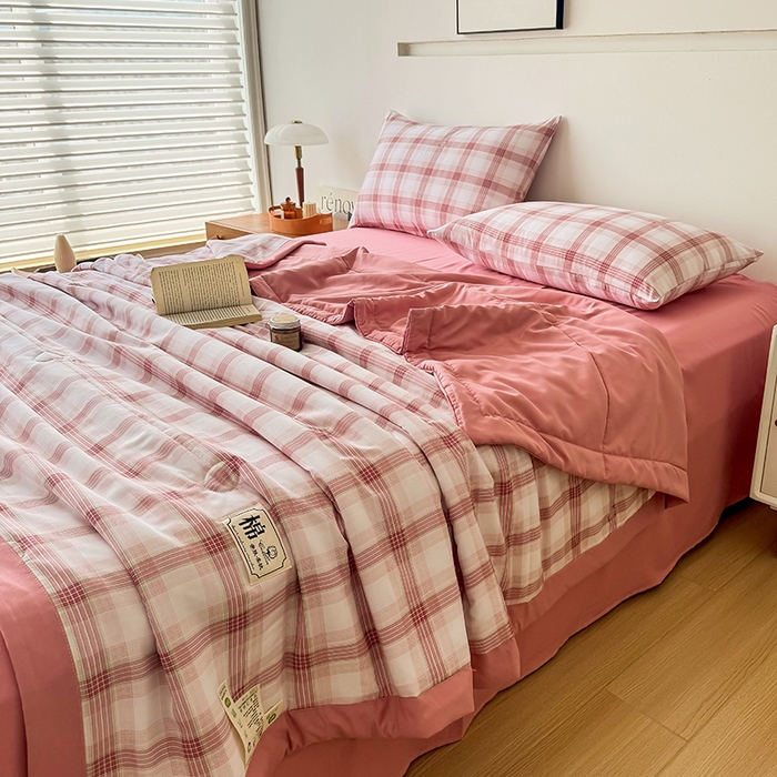 91家纺网 家纺一手货源 找家纺 优尚家纺 2025新款水洗棉棉花夏被 无印风系列-粉韵格