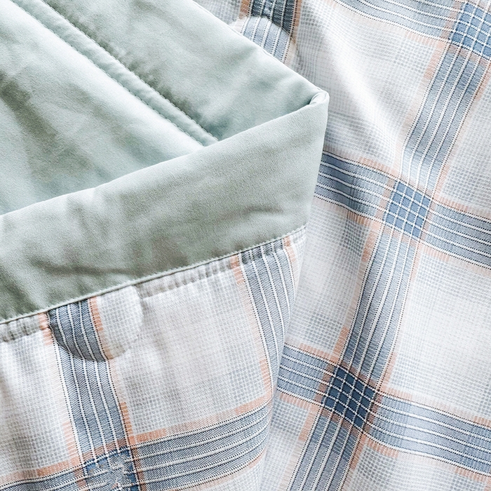 91家纺网 家纺一手货源 找家纺 优尚家纺 2025新款水洗棉棉花夏被 无印风系列-蓝韵格