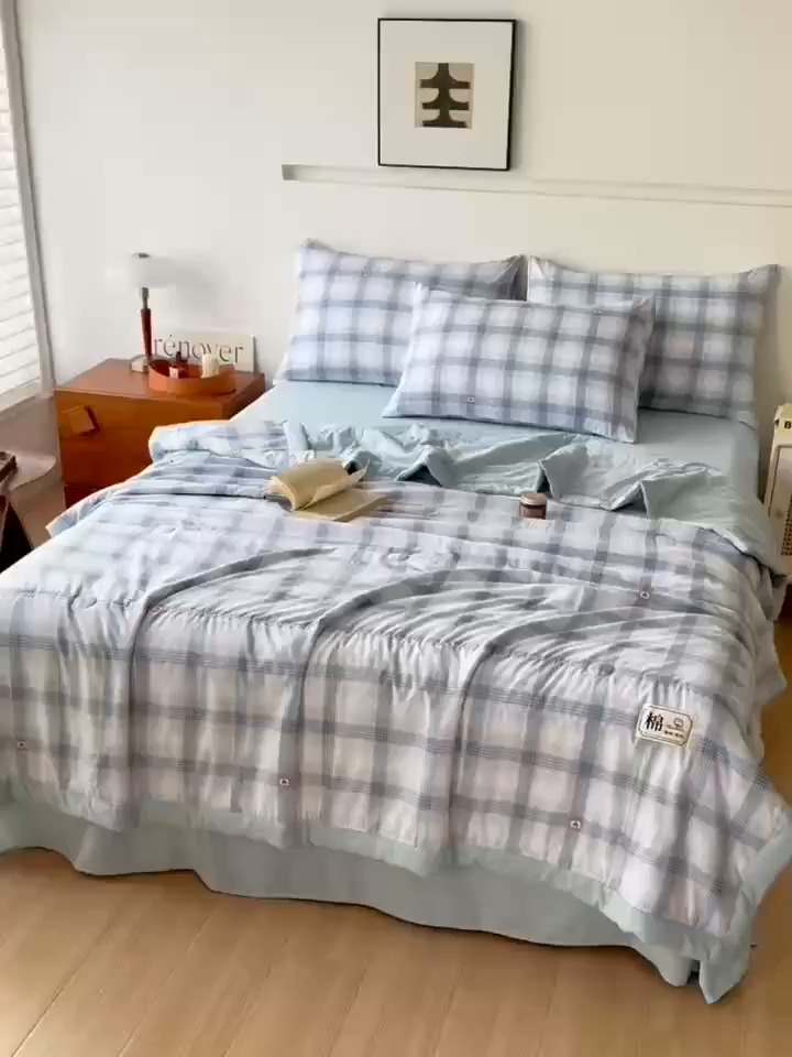 91家纺网 家纺一手货源 找家纺 优尚家纺 2025新款水洗棉棉花夏被 无印风系列-蓝韵格