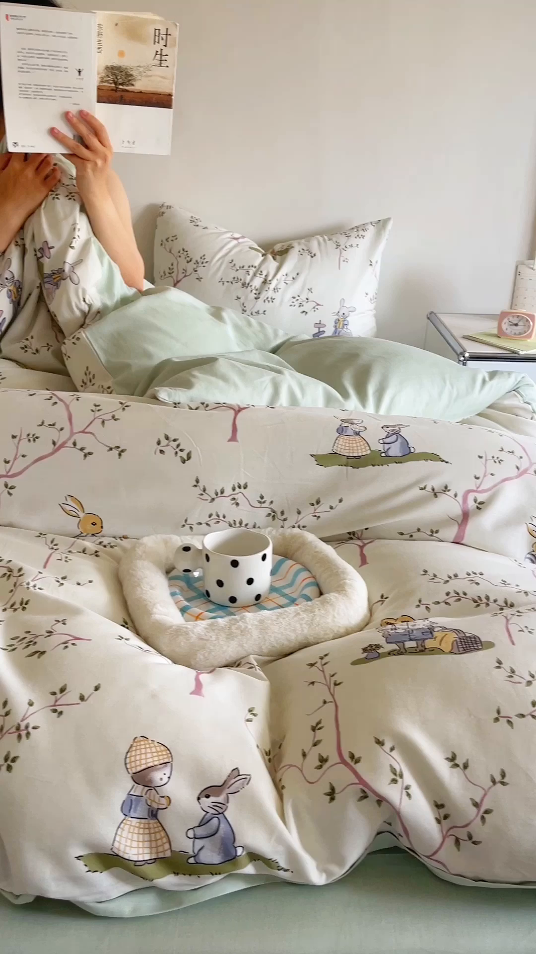 91家纺网 家纺一手货源 找家纺 澳梵家居 2025新款全棉印花四件套 兔子派对