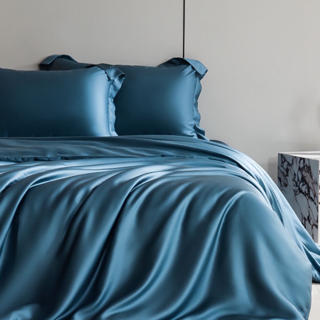 91家纺网 家纺一手货源 找家纺 简爱家纺 2025亲肤舒适60s兰精天丝四件套【可授权】 燕领蓝