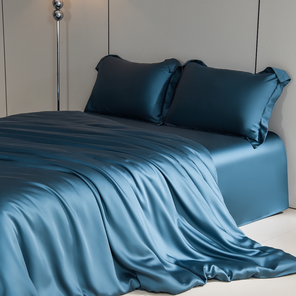 91家纺网 家纺一手货源 找家纺 简爱家纺 2025亲肤舒适60s兰精天丝四件套【可授权】 燕领蓝