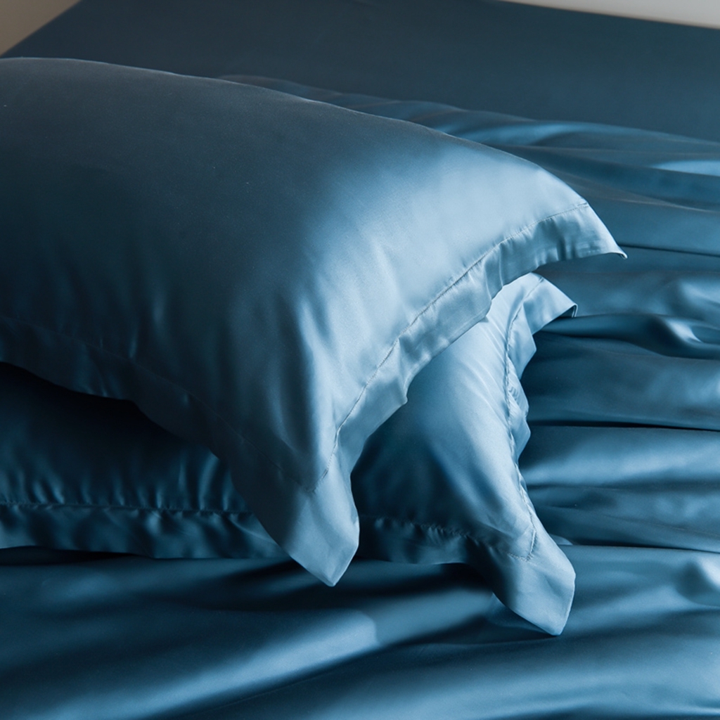 91家纺网 家纺一手货源 找家纺 简爱家纺 2025亲肤舒适60s兰精天丝四件套【可授权】 燕领蓝