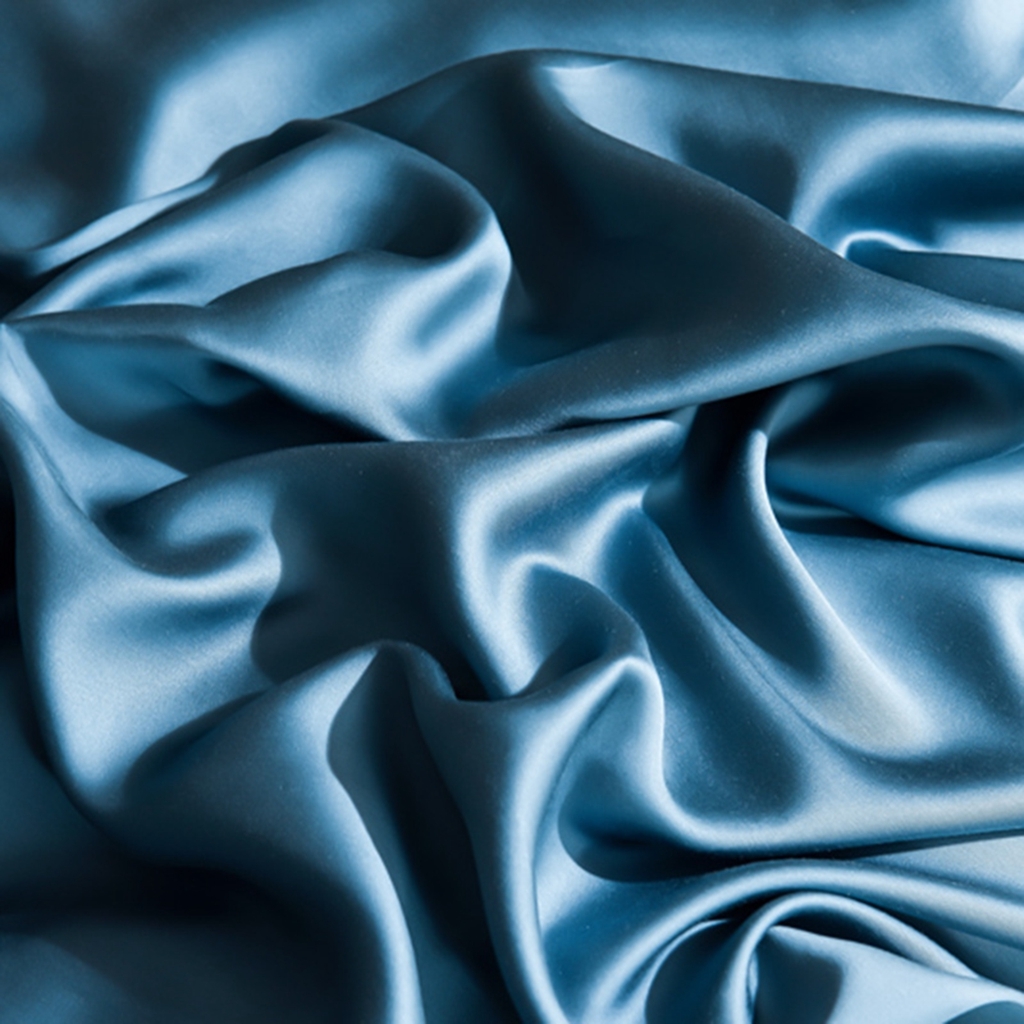 91家纺网 家纺一手货源 找家纺 简爱家纺 2025亲肤舒适60s兰精天丝四件套【可授权】 燕领蓝