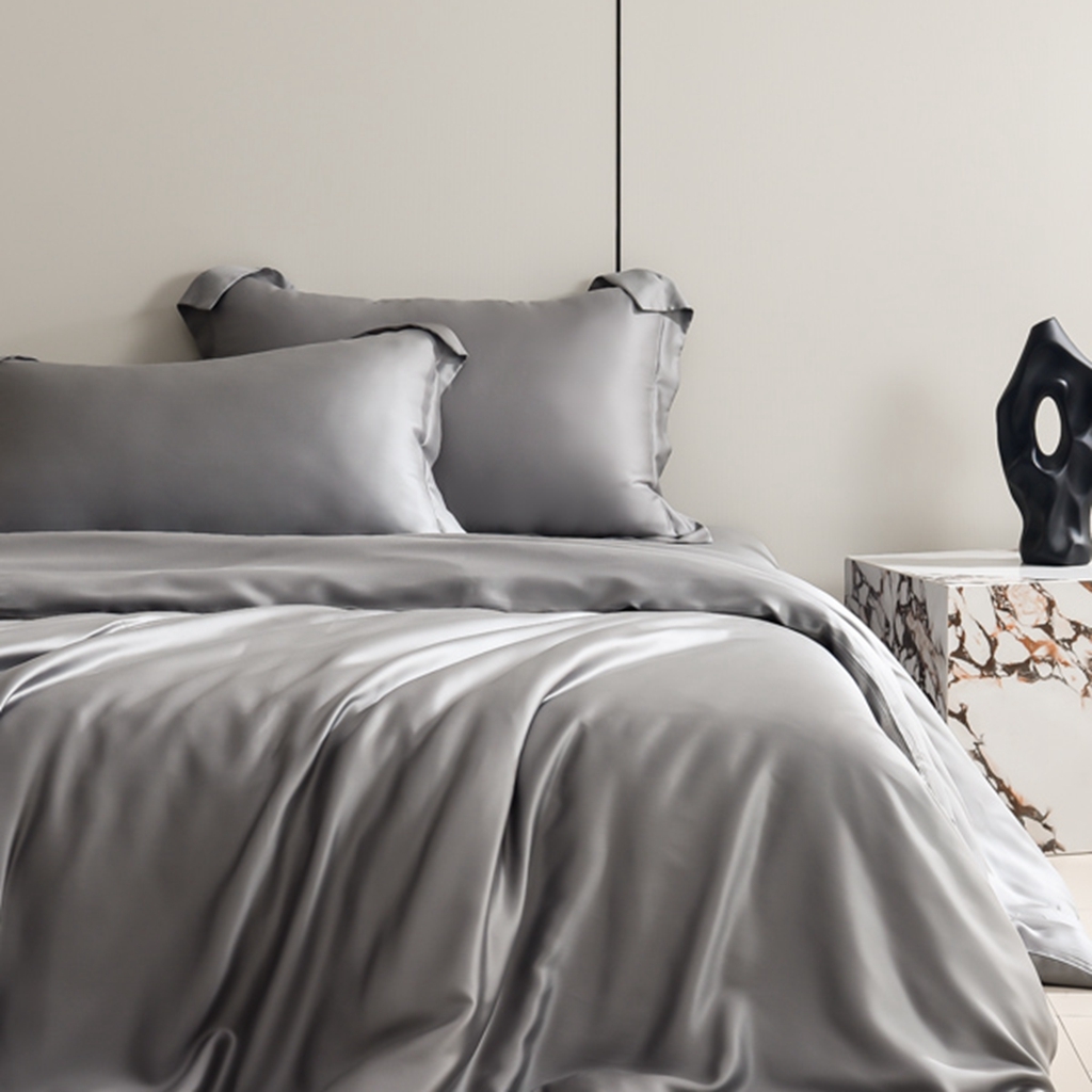 91家纺网 家纺一手货源 找家纺 简爱家纺 2025亲肤舒适60s兰精天丝四件套【可授权】 中灰色