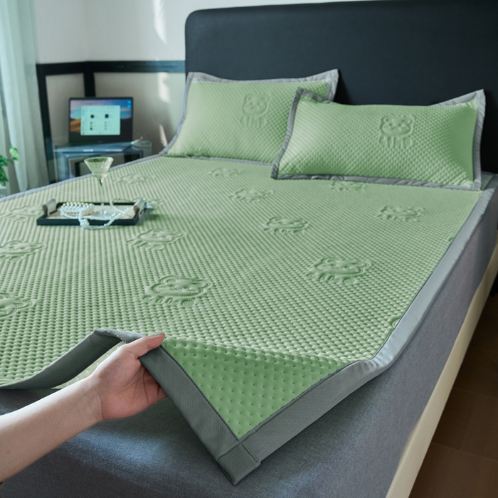 91家纺网 家纺一手货源 找家纺 金盛皇朝家纺 2025新款冰丝凉感凉豆豆凉席席子凉席-床席款 雅宝绿