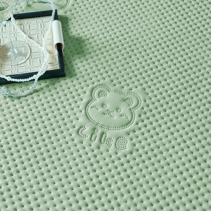 91家纺网 家纺一手货源 找家纺 金盛皇朝家纺 2025新款冰丝凉感凉豆豆凉席席子凉席-床席款 雅宝绿