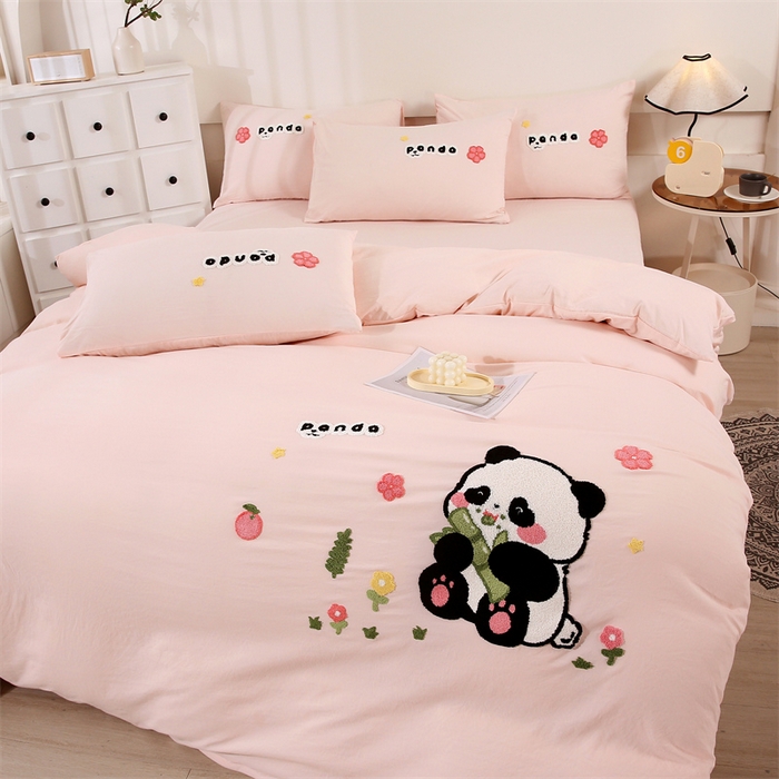 91家纺网 家纺一手货源 找家纺 优米家纺 2025新款A类水洗棉毛巾绣四件套-熊猫 熊猫-柔情玉