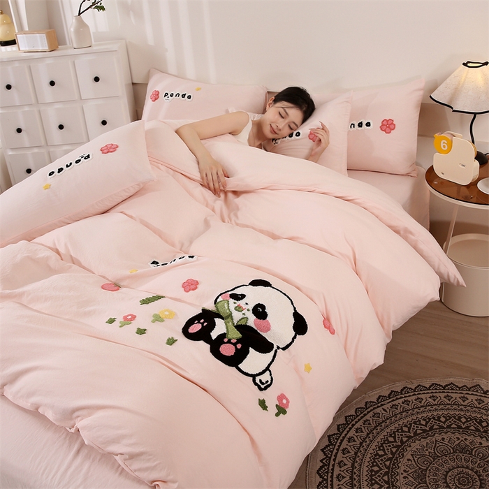 91家纺网 家纺一手货源 找家纺 优米家纺 2025新款A类水洗棉毛巾绣四件套-熊猫 熊猫-柔情玉