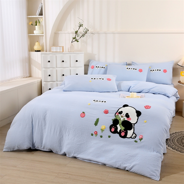 91家纺网 家纺一手货源 找家纺 优米家纺 2025新款A类水洗棉毛巾绣四件套-熊猫 熊猫-天空蓝