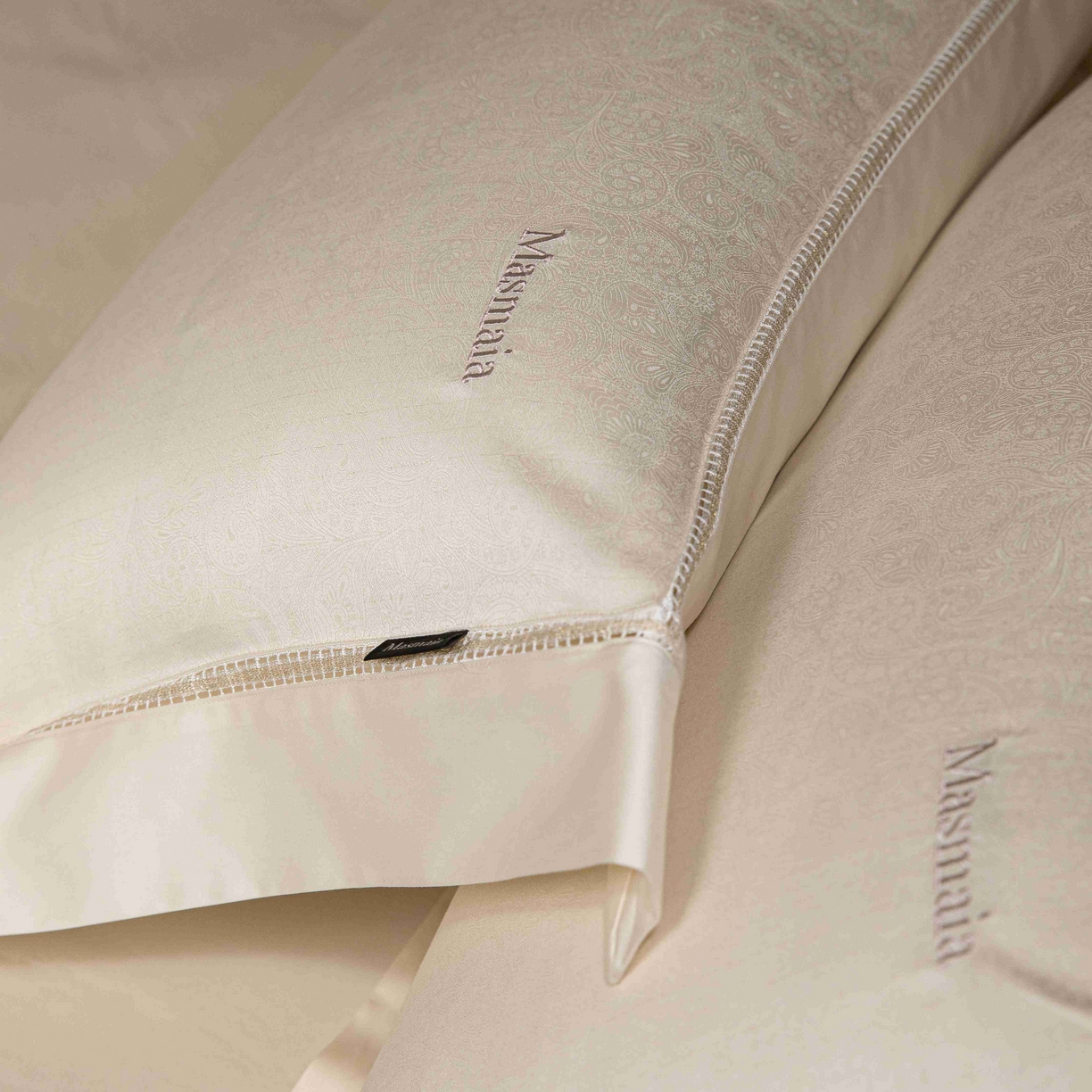 91家纺网 家纺一手货源 找家纺 安莱生活 2025年新品50支全棉纯棉提花系列四件套 艺术之韵-改