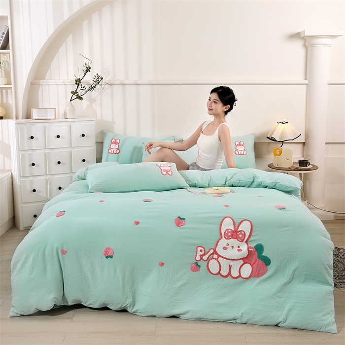 91家纺网 家纺一手货源 找家纺 （总）优米家纺 2025新款A类水洗棉毛巾绣四件套-桃子兔