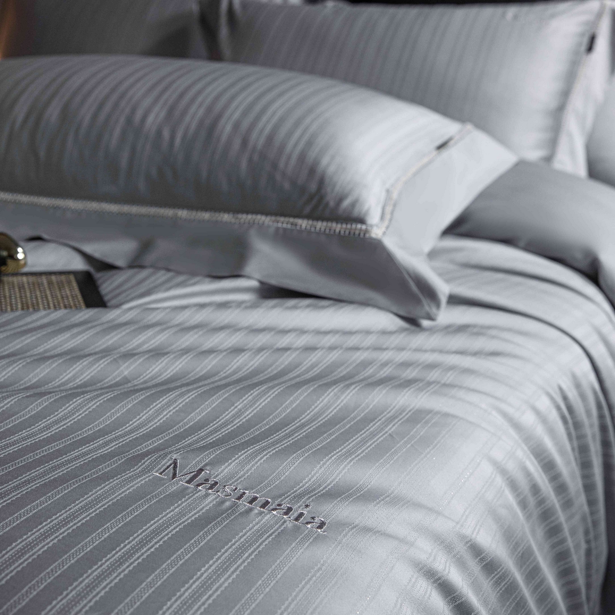 91家纺网 家纺一手货源 找家纺 安莱生活 2025年新品50支全棉纯棉提花系列四件套 韵律