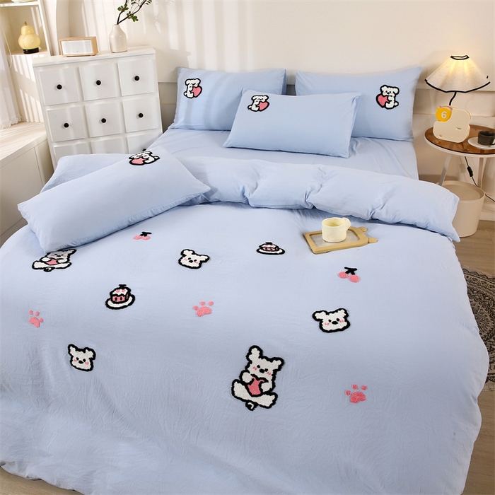 91家纺网 家纺一手货源 找家纺 优米家纺 2025新款A类水洗棉毛巾绣四件套-可爱小狗 可爱小狗-天空蓝