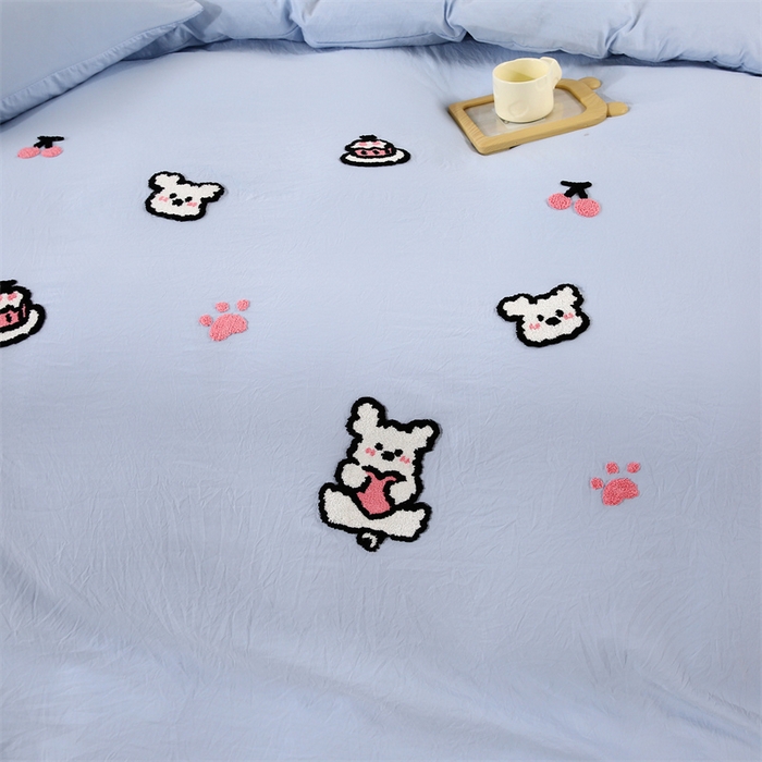 91家纺网 家纺一手货源 找家纺 优米家纺 2025新款A类水洗棉毛巾绣四件套-可爱小狗 可爱小狗-天空蓝