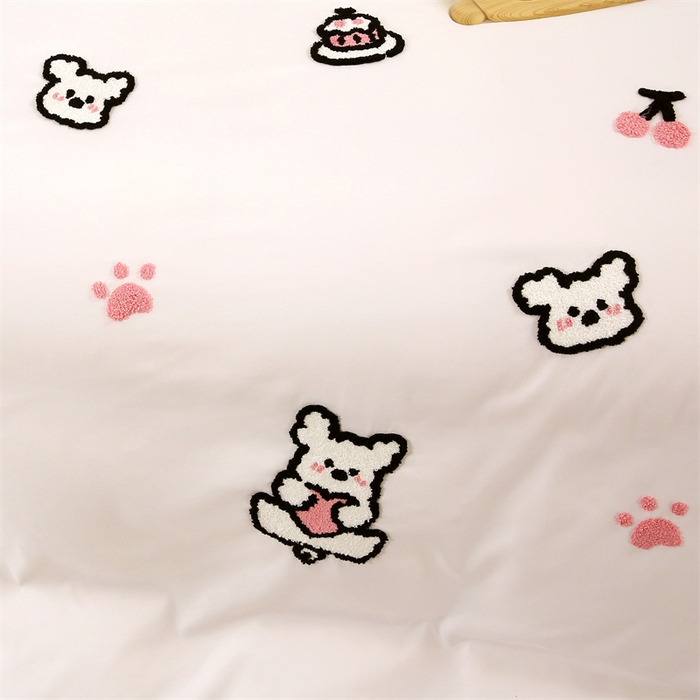 91家纺网 家纺一手货源 找家纺 优米家纺 2025新款A类水洗棉毛巾绣四件套-可爱小狗 可爱小狗-月光白