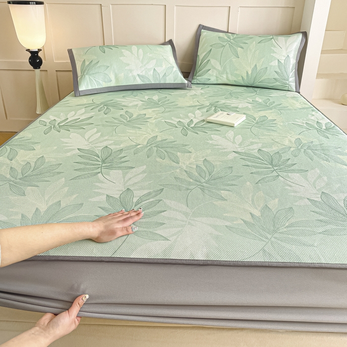 91家纺网 家纺一手货源 找家纺 柒月家居 2025新款小清新印花冰藤系列凉席席子-床笠款 风华-绿