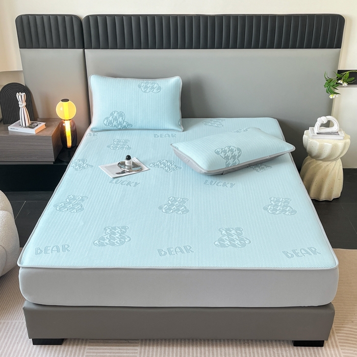 91家纺网 家纺一手货源 找家纺 子曰 2025春夏新款A类中分子430gPE聚乙烯乙纶凉豆豆凉席-床笠款 快乐熊-蓝