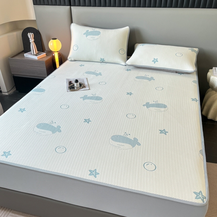 91家纺网 家纺一手货源 找家纺 子曰 2025春夏新款A类中分子430gPE聚乙烯乙纶凉豆豆凉席-床笠款 小鲸鱼