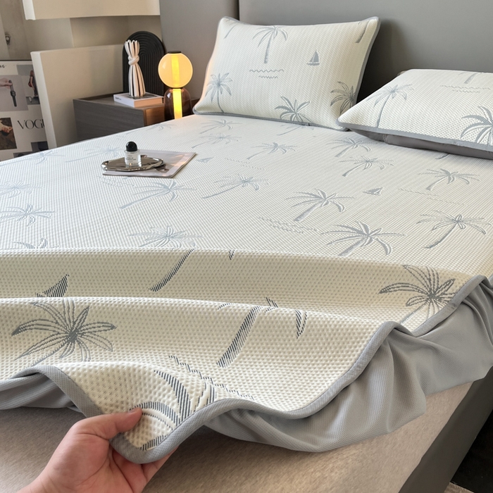 91家纺网 家纺一手货源 找家纺 子曰 2025春夏新款A类中分子430gPE聚乙烯乙纶凉豆豆凉席-床笠款 椰子树