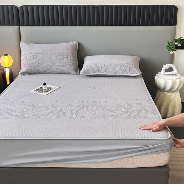 91家纺网 家纺一手货源 找家纺 子曰 2025春夏新款A类中分子430gPE聚乙烯乙纶凉豆豆凉席-床笠款 英伦-灰