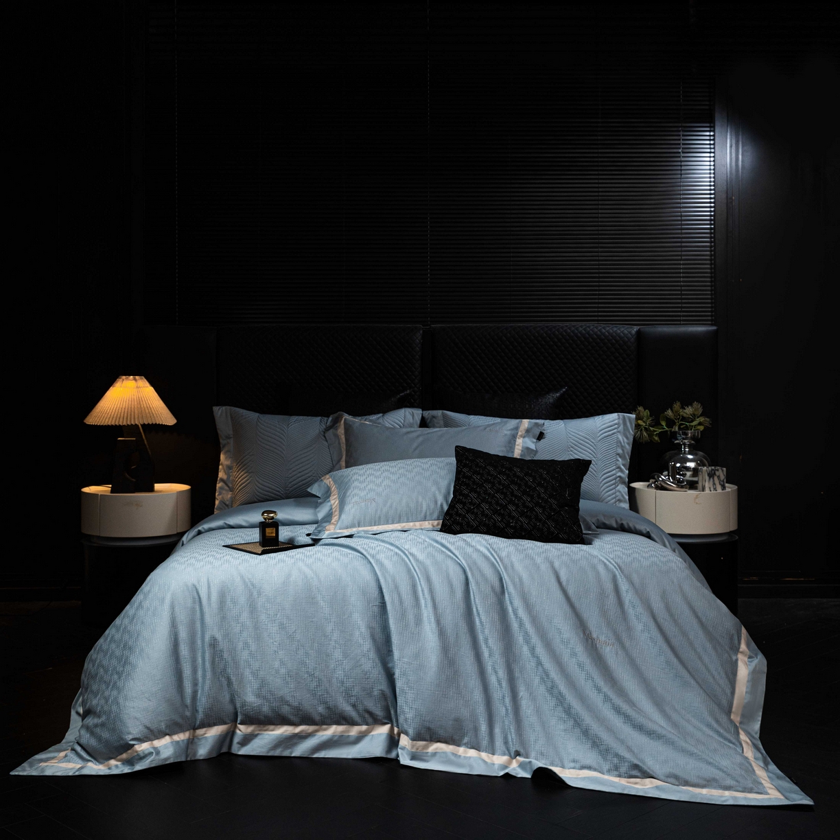 91家纺网 家纺一手货源 找家纺 安莱生活 2025年新品50银丝星晴提花系列四件套 知意