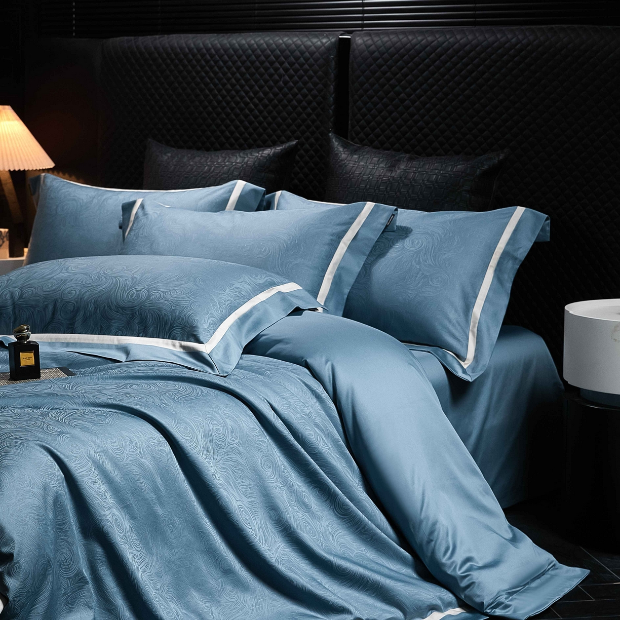 91家纺网 家纺一手货源 找家纺 安莱生活 2025年新品50银丝星晴提花系列四件套 星空