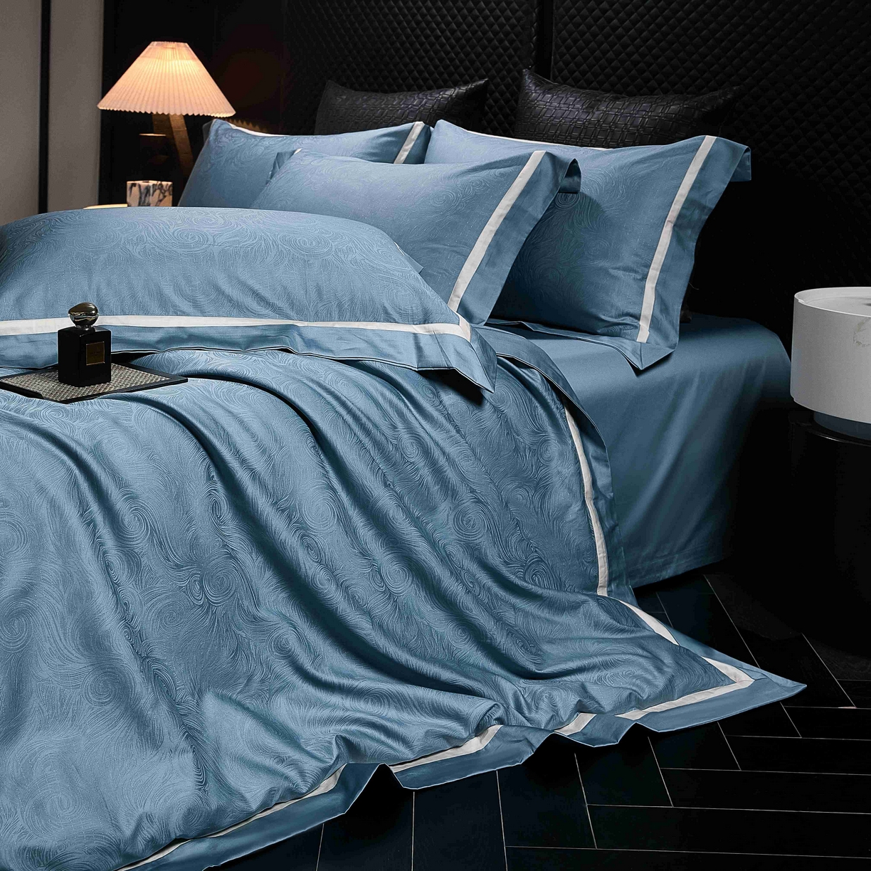 91家纺网 家纺一手货源 找家纺 安莱生活 2025年新品50银丝星晴提花系列四件套 星空