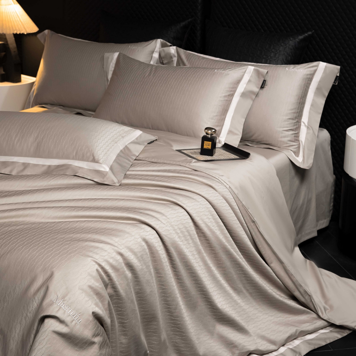 91家纺网 家纺一手货源 找家纺 安莱生活 2025年新品50银丝星晴提花系列四件套 光艺