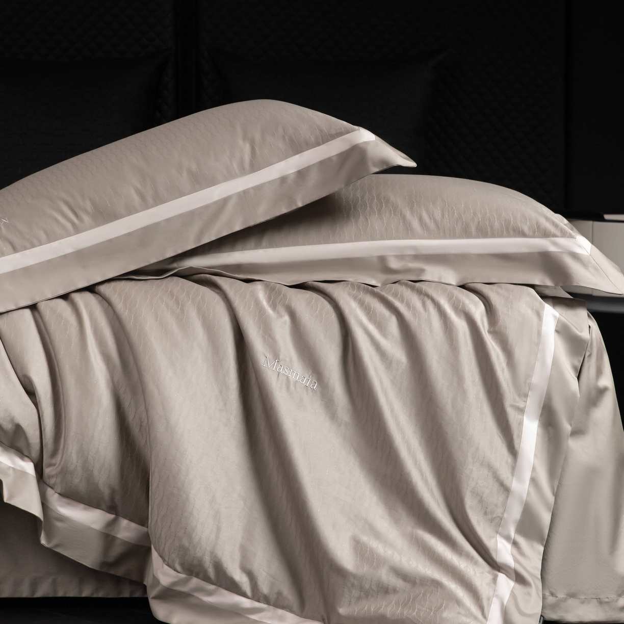 91家纺网 家纺一手货源 找家纺 安莱生活 2025年新品50银丝星晴提花系列四件套 光艺