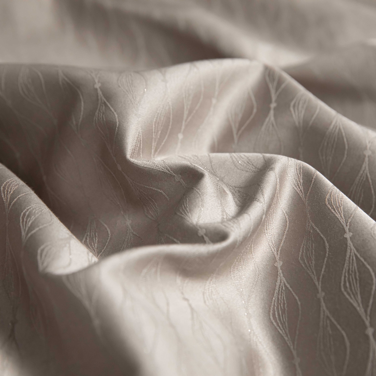 91家纺网 家纺一手货源 找家纺 安莱生活 2025年新品50银丝星晴提花系列四件套 光艺