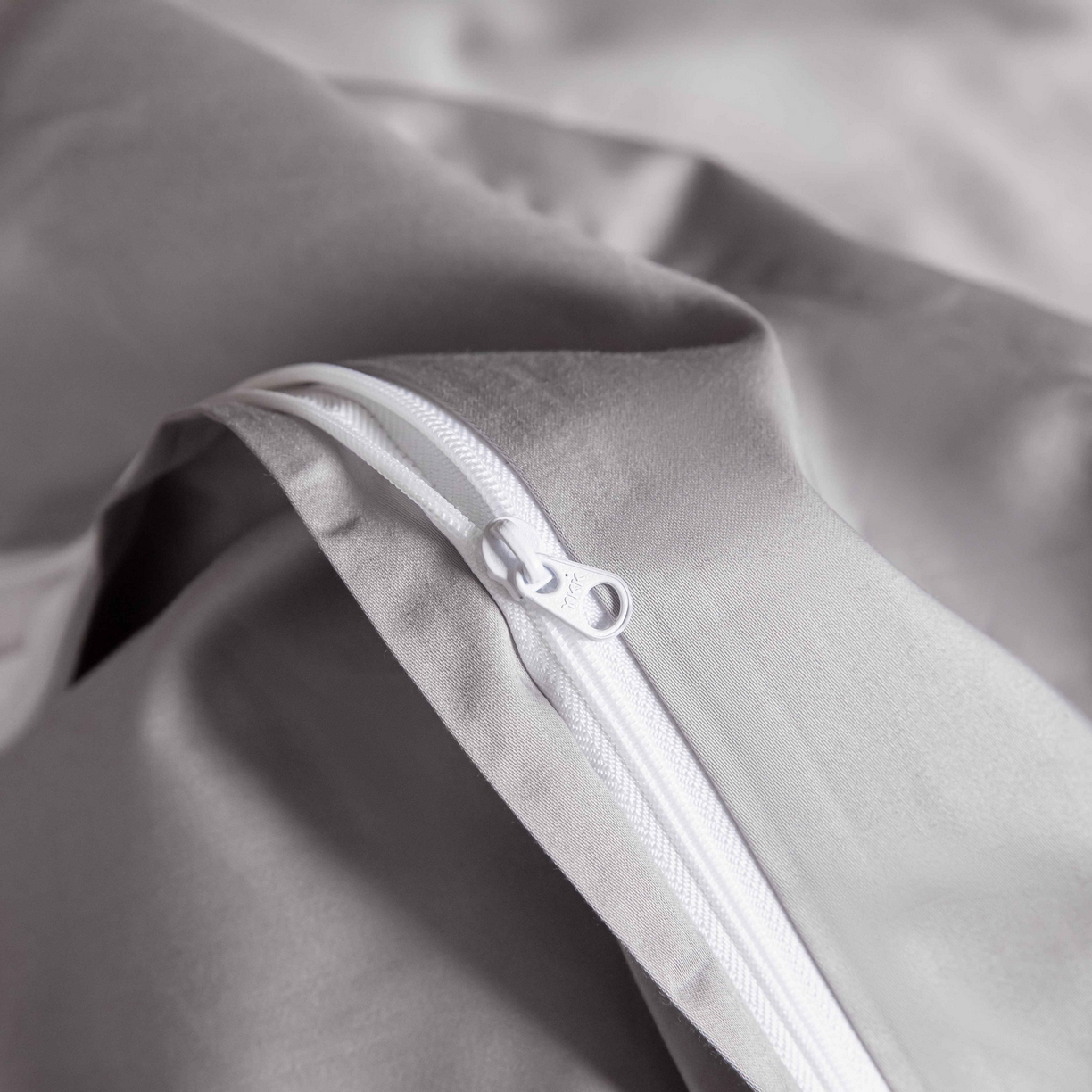 91家纺网 家纺一手货源 找家纺 安莱生活 2025年新品50银丝星晴提花系列四件套 爱格