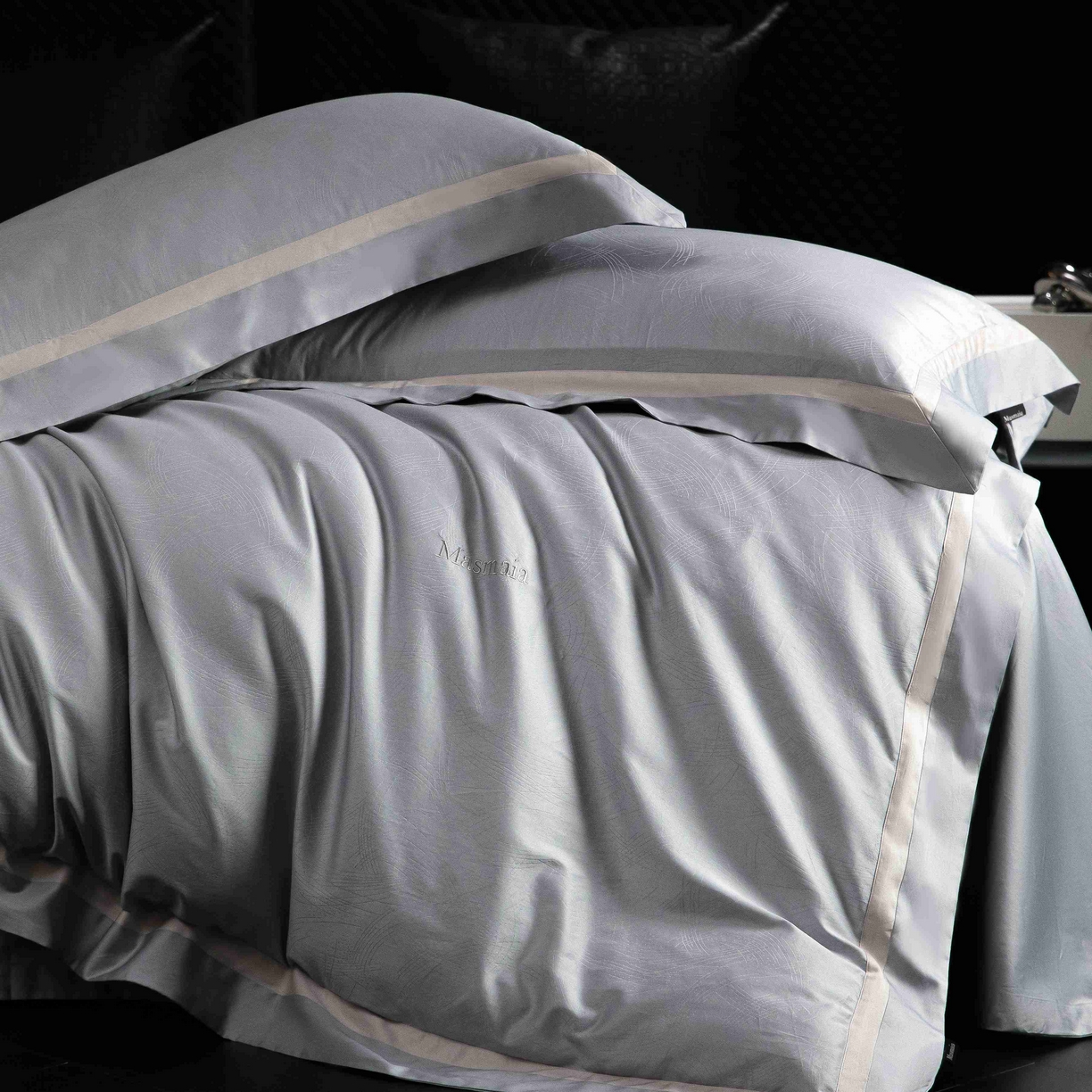 91家纺网 家纺一手货源 找家纺 安莱生活 2025年新品50银丝星晴提花系列四件套 以沫