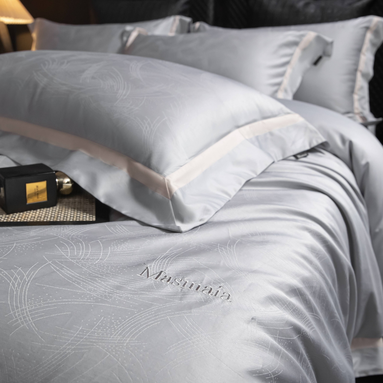 91家纺网 家纺一手货源 找家纺 安莱生活 2025年新品50银丝星晴提花系列四件套 以沫