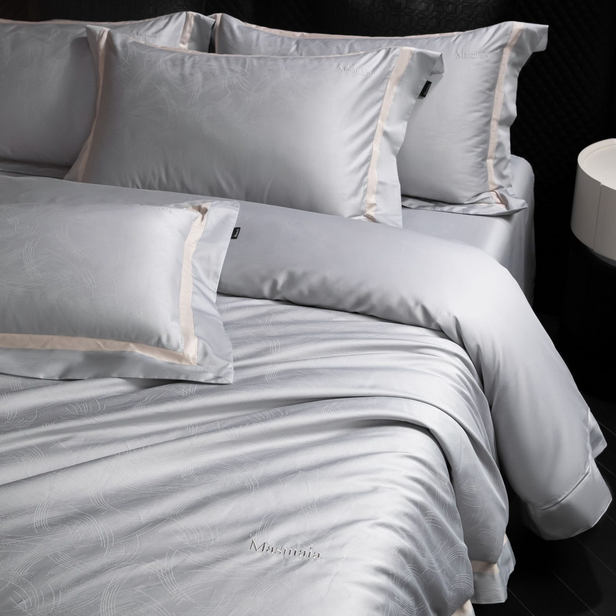 91家纺网 家纺一手货源 找家纺 安莱生活 2025年新品50银丝星晴提花系列四件套 以沫