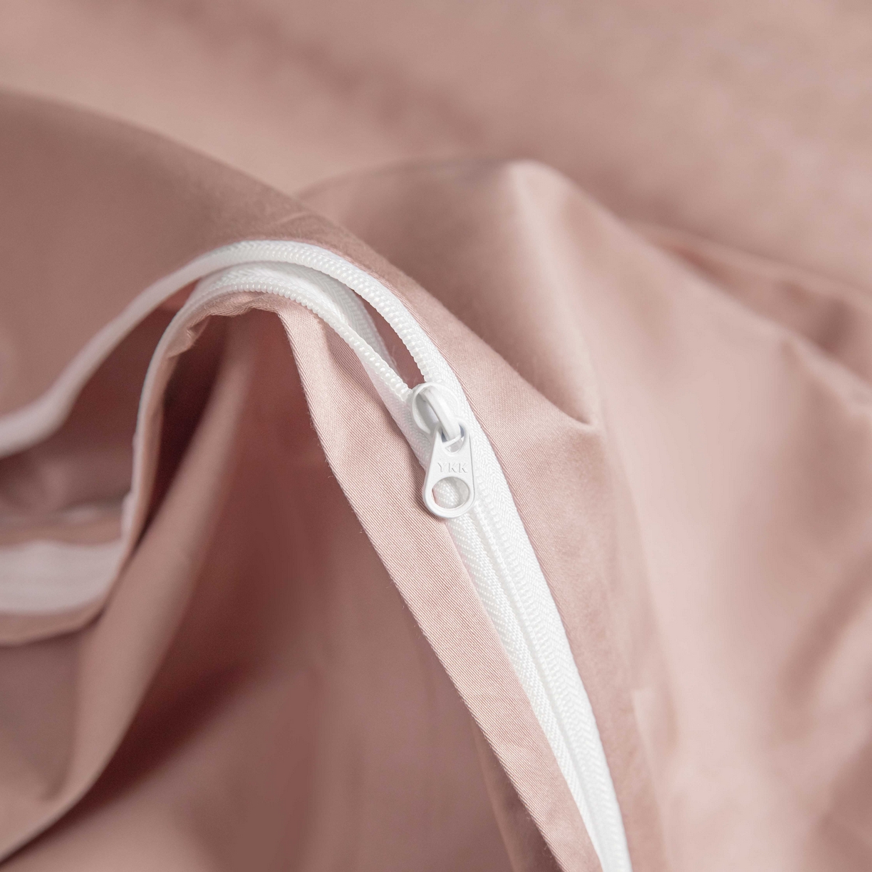 91家纺网 家纺一手货源 找家纺 安莱生活 2025年新品50银丝星晴提花系列四件套 镜莱