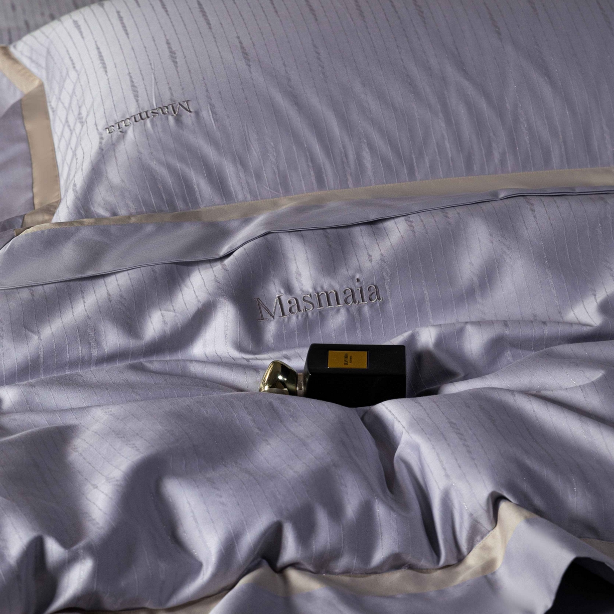 91家纺网 家纺一手货源 找家纺 安莱生活 2025年新品50银丝星晴提花系列四件套 简一