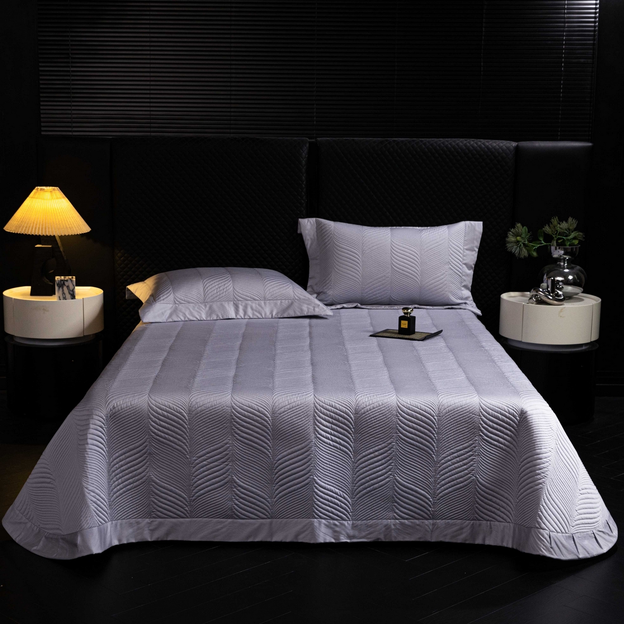 91家纺网 家纺一手货源 找家纺 安莱生活 2025年新品50银丝星晴提花系列四件套 简一