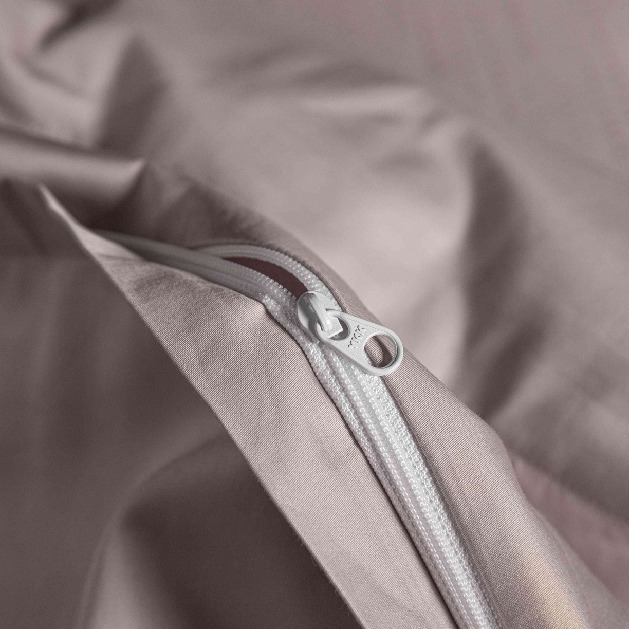 91家纺网 家纺一手货源 找家纺 安莱生活 2025年新品50银丝星晴提花系列四件套 时间煮雨