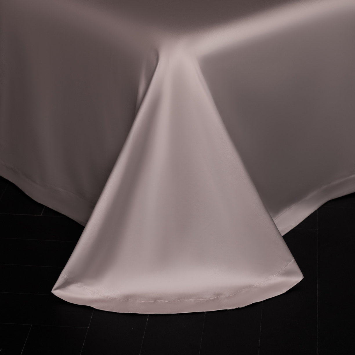 91家纺网 家纺一手货源 找家纺 安莱生活 2025年新品50银丝星晴提花系列四件套 时间煮雨