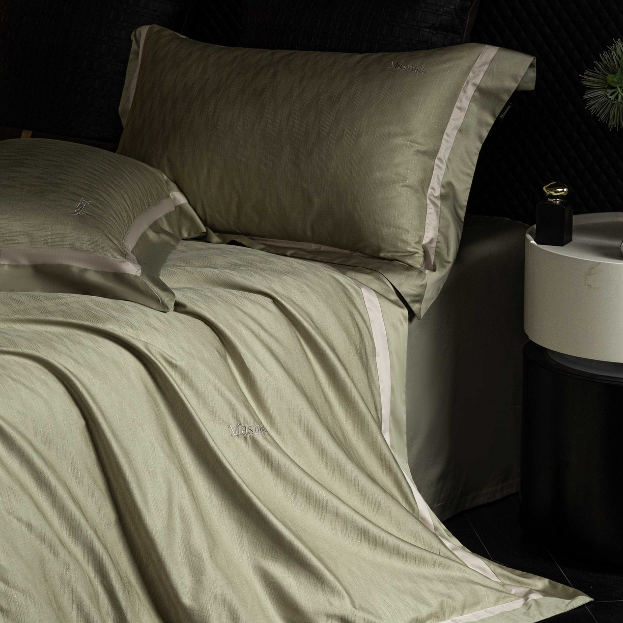 91家纺网 家纺一手货源 找家纺 安莱生活 2025年新品50银丝星晴提花系列四件套 夏凡