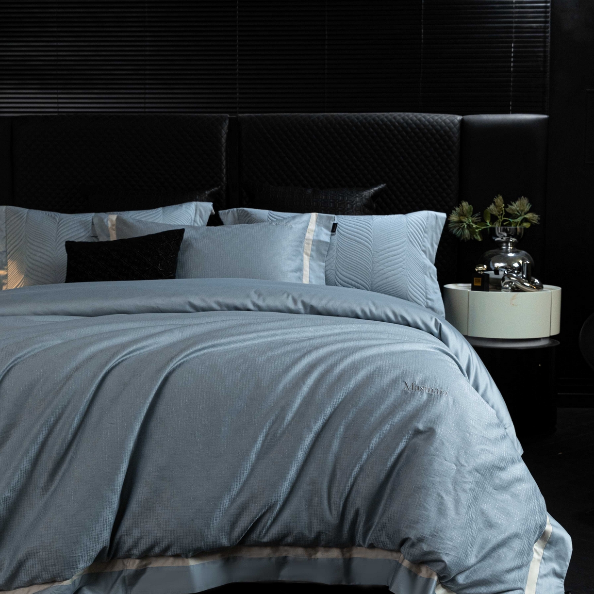 91家纺网 家纺一手货源 找家纺 安莱生活 2025年新品50银丝星晴提花系列四件套 知意