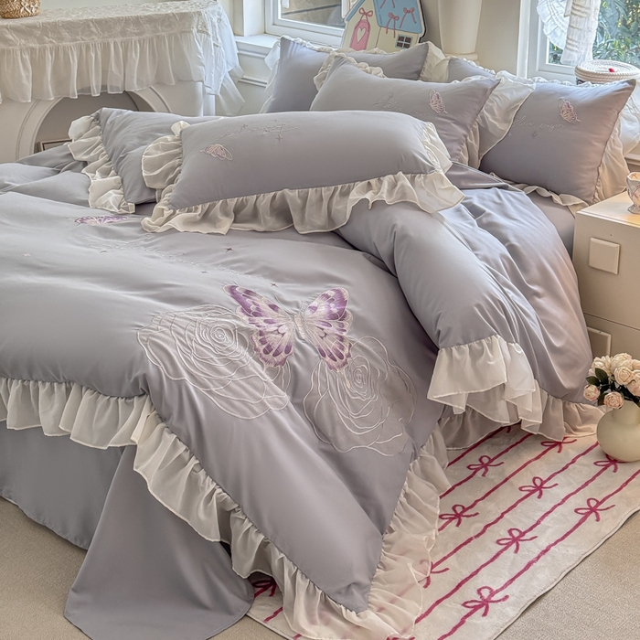 91家纺网 家纺一手货源 找家纺 凯美家居 2025新款A类水洗棉大版绣花四件套系列-蝶恋花 蝶恋花 浅灰