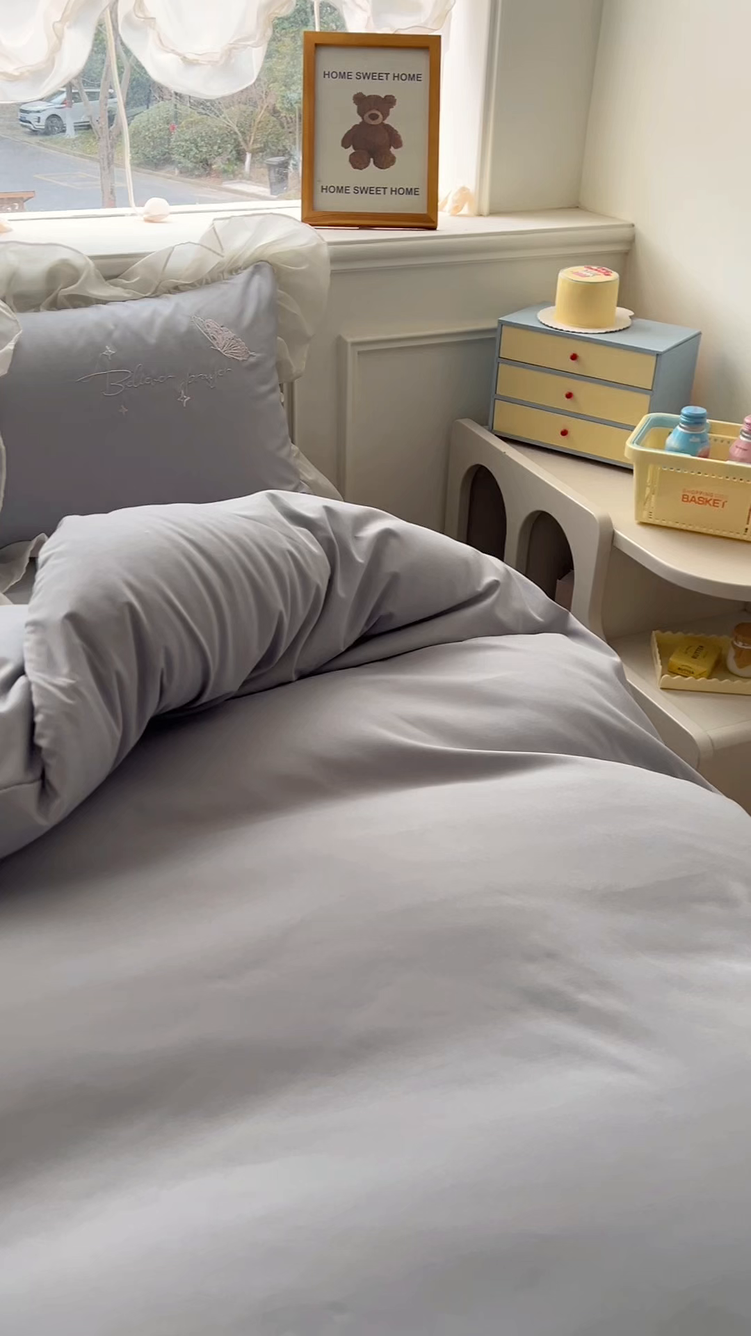 91家纺网 家纺一手货源 找家纺 凯美家居 2025新款A类水洗棉大版绣花四件套系列-蝶恋花 蝶恋花 浅灰